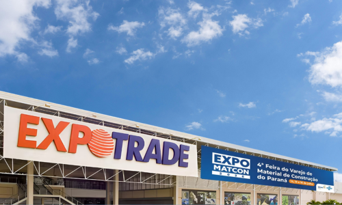 Estandes e movimentação de lojistas na ExpoMatcon 2026 Curitiba no Expotrade